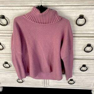 Women’s Turtle Neck  sweater